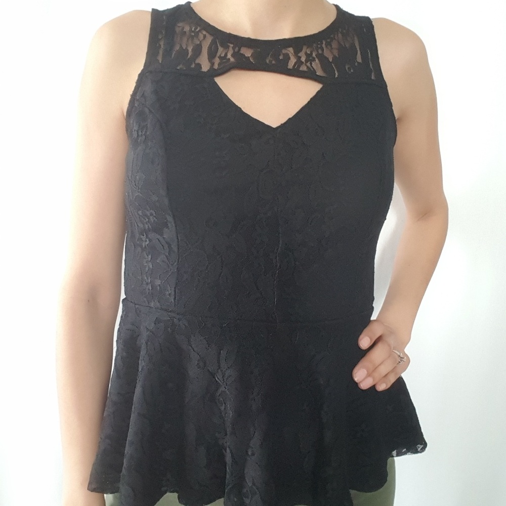 Material Girl lace peplum B17